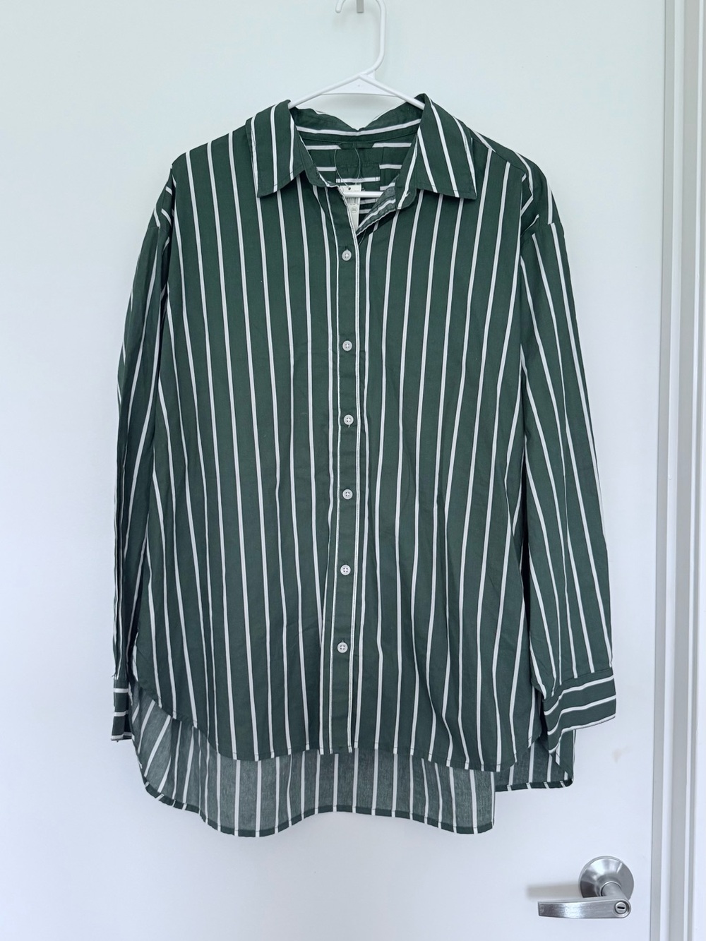 NWT Aerie Women’s Green & White Button Down